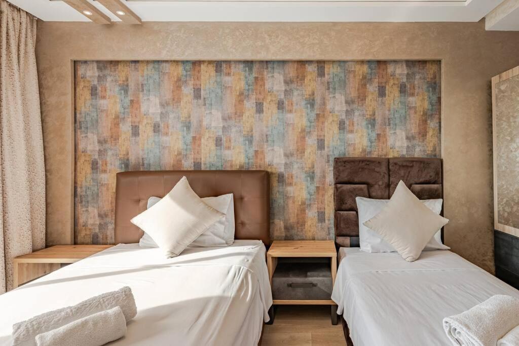 Royale Duplexe Pleine Centre Tanger Apartment Ngoại thất bức ảnh